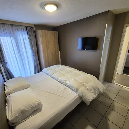 Sea-and Harbourview 6p Near Brugge *